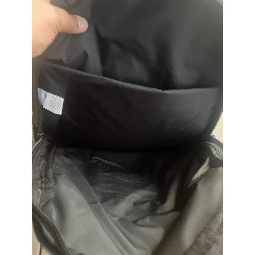 DAKINE Duel 25 Ll Snowboard & Skateboard Sport Backpack Padded Pockets Black